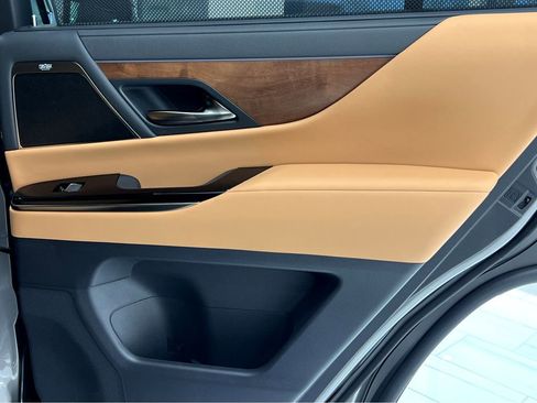 New 2026 Lexus LX 600 4WD w/ Accessory Package (2T) image 21