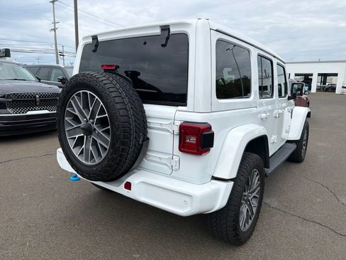 Used 2024 Jeep Wrangler High Altitude AWD/4WD image 7