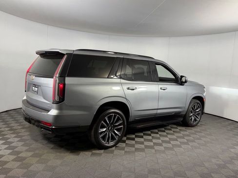 Used 2023 Cadillac Escalade Sport AWD/4WD image 6