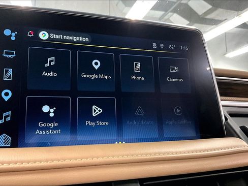 Used 2023 Chevrolet Suburban Premier AWD/4WD image 38