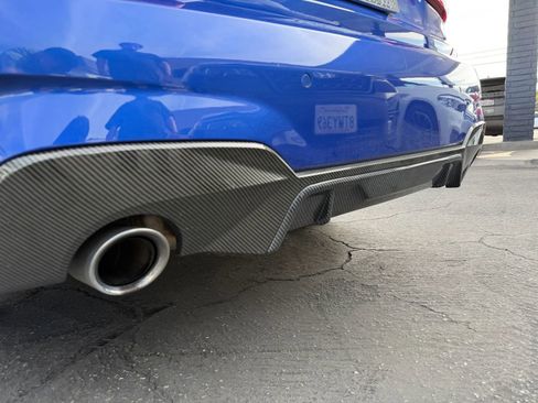 Used 2019 BMW 330i Sedan w/ M Sport Package image 18