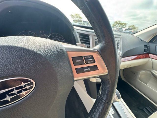 Used 2012 Subaru Outback 2.5i Limited AWD/4WD image 20