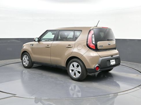 Used 2014 Kia Soul FWD image 5