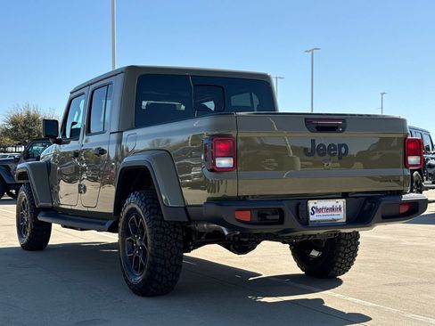 New 2026 Jeep Gladiator Sport AWD/4WD image 7