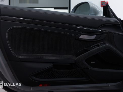 Used 2019 Porsche 911 GT3 RS RWD image 24