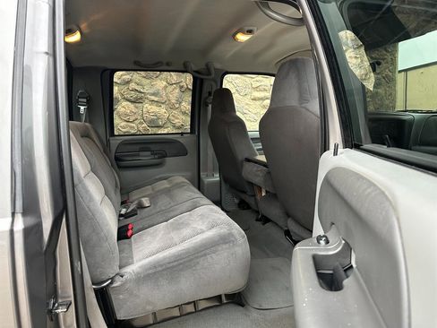 Used 2002 Ford F250 4x4 Crew Cab Super Duty image 32
