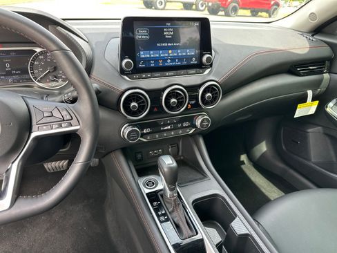 Certified 2025 Nissan Sentra SR w/ SR Premium Package FWD image 26