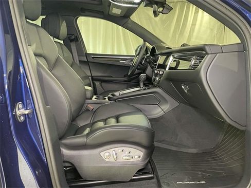New 2026 Porsche Macan Turbo image 23