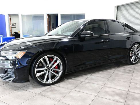 Used 2021 Audi S6 Prestige AWD/4WD image 1