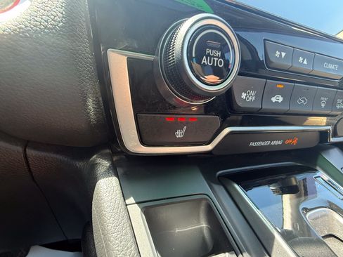 Used 2017 Honda CR-V EX-L image 11