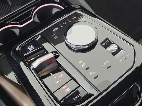 New 2026 BMW 530i xDrive AWD/4WD image 22