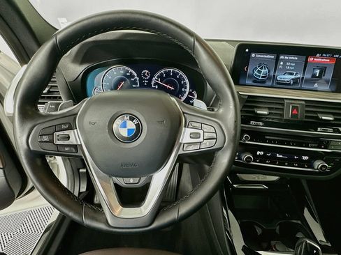 Used 2018 BMW X3 xDrive30i w/ Executive Package AWD/4WD image 11