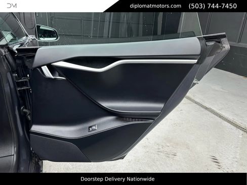 Used 2017 Tesla Model S 100D image 27