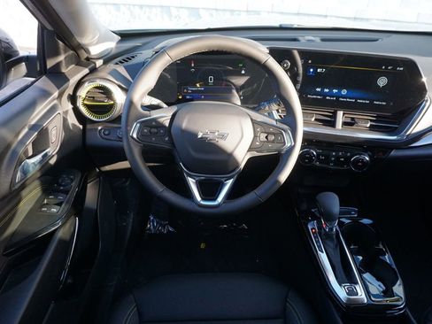 New 2026 Chevrolet Trax ACTIV FWD image 13