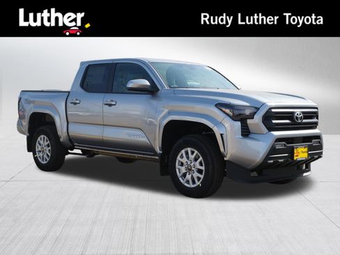 New 2026 Toyota Tacoma SR5 image 1