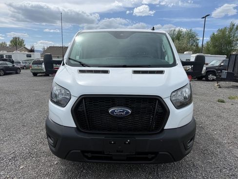 Used 2023 Ford Transit 250 Low Roof AWD image 8