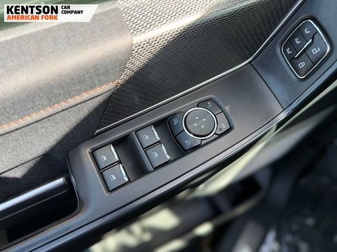 Used 2023 Ford F150 Raptor w/ Raptor Carbon Fibre Package image 24