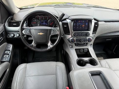 Used 2015 Chevrolet Suburban LT AWD/4WD image 15
