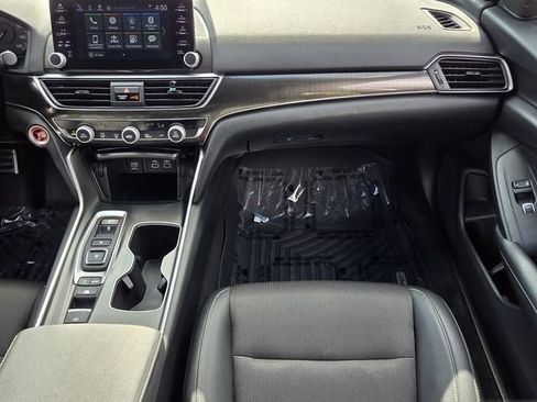Used 2022 Honda Accord Sport image 15