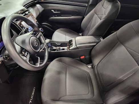 Used 2023 Hyundai Tucson SE FWD image 28