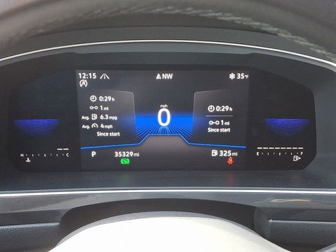 Used 2022 Volkswagen Tiguan SE R-Line image 21