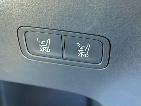 New 2026 Hyundai Santa Fe SE image 13