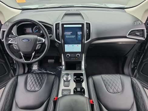 Used 2024 Ford Edge Titanium AWD/4WD image 10