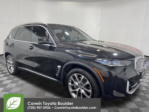Used 2025 BMW X5 xDrive40i AWD/4WD image 1