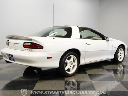 Used 1997 Chevrolet Camaro SS w/ SS Alteration Pkg RWD image 13