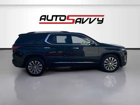 Used 2023 Chevrolet Traverse Premier w/ LPO, Floor Liner Package AWD/4WD image 8