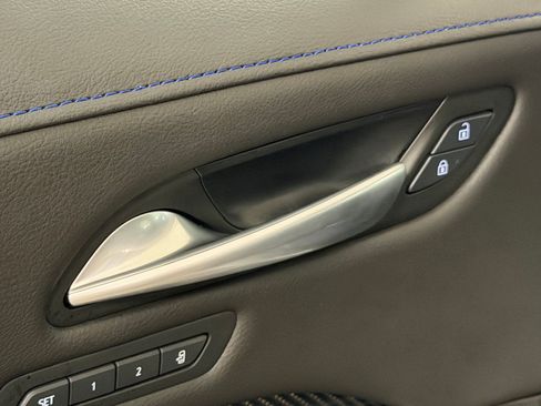 Certified 2025 Cadillac XT4 Sport FWD image 40
