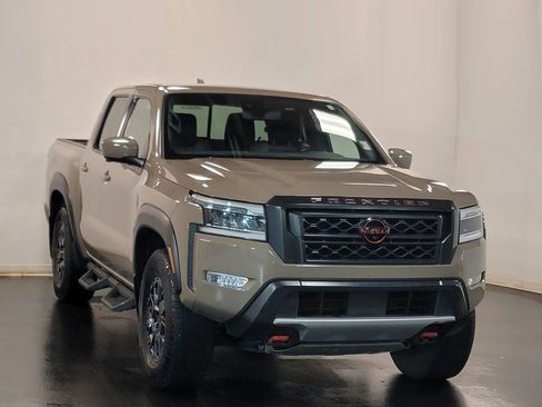 Used 2024 Nissan Frontier PRO-4X w/ Pro Premium Package image 2