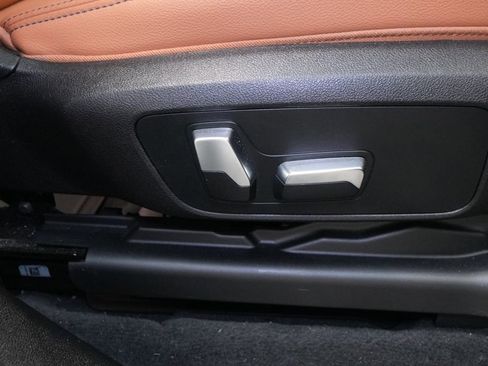 Used 2023 BMW X3 xDrive30i w/ Premium Package image 33