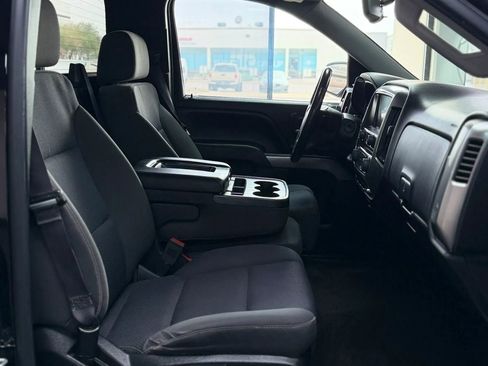 Used 2017 Chevrolet Silverado 1500 LT w/ LT Convenience Package image 15