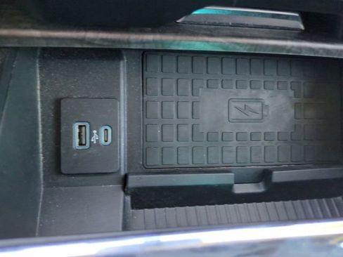 Used 2020 Ford Expedition Limited w/ Special Edition Package image 22