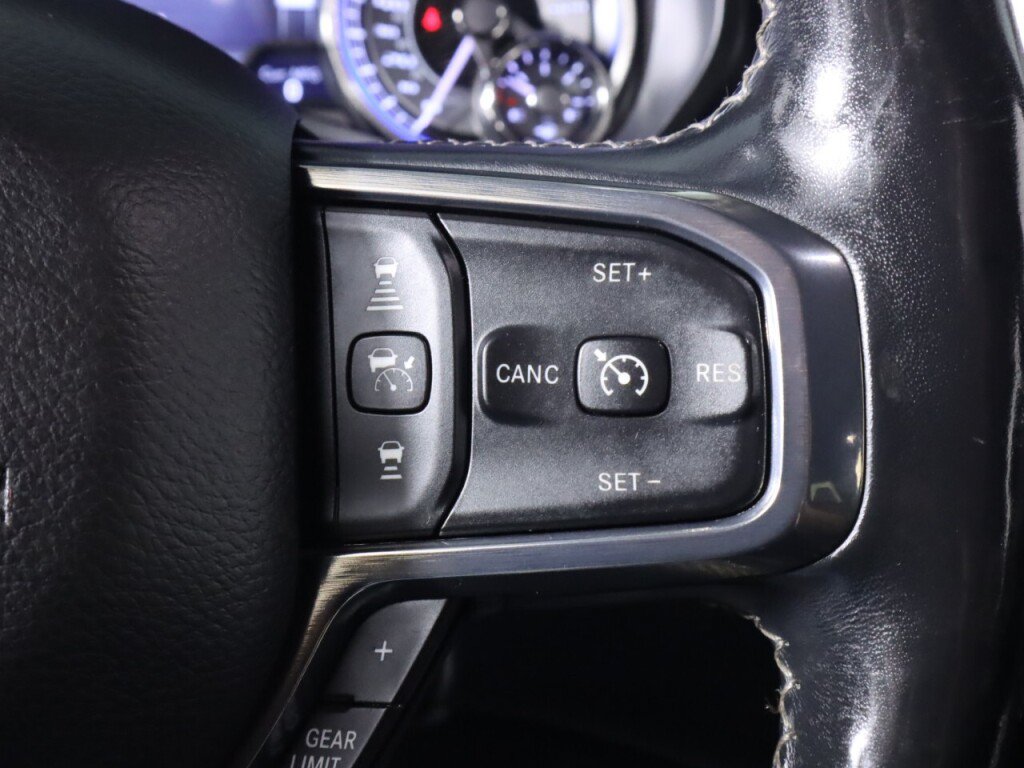Used 2020 RAM 1500 Limited AWD/4WD image 14
