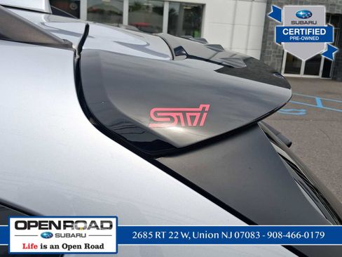 Used 2023 Subaru Crosstrek 2.5i Limited AWD/4WD image 10