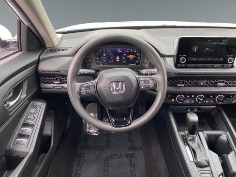 Used 2024 Honda Accord EX image 12