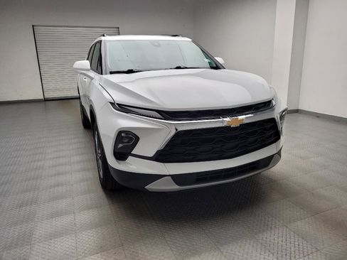 Used 2024 Chevrolet Blazer LT w/ Convenience Package FWD image 14