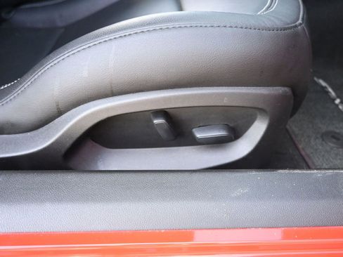 Used 2019 Chevrolet Corvette Stingray Coupe w/ 1LT image 14