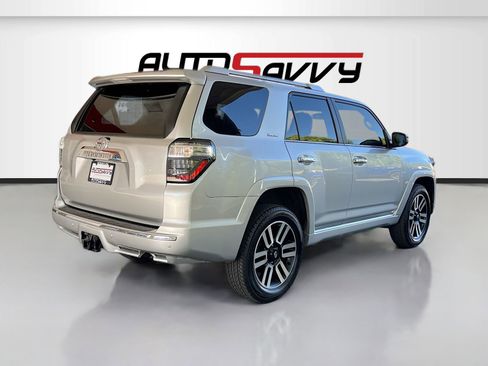 Used 2023 Toyota 4Runner Limited AWD/4WD image 7