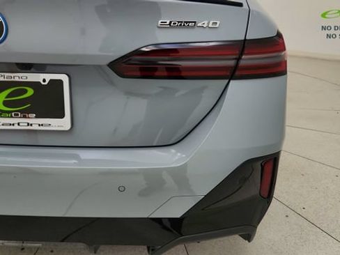 Used 2026 BMW i5 eDrive40 w/ M Sport Package RWD image 44