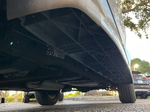 Used 2004 Cadillac Escalade ESV AWD image 30