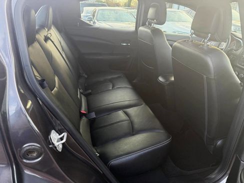 Used 2014 Dodge Avenger SXT w/ Rallye Appearance Group image 17