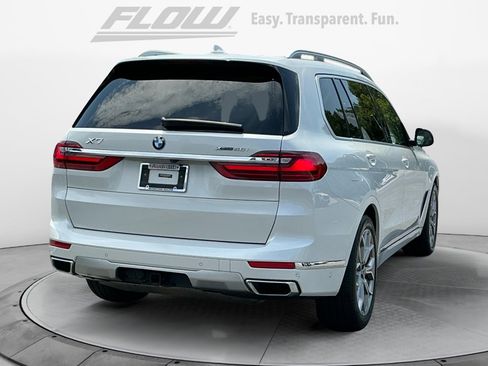 Used 2019 BMW X7 xDrive50i w/ Premium Package AWD/4WD image 9