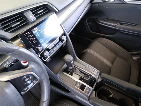 Used 2019 Honda Civic EX image 37