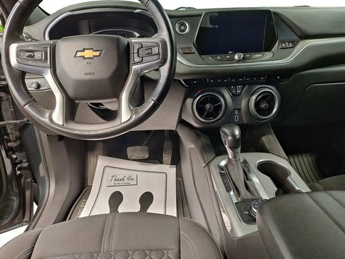 Used 2019 Chevrolet Blazer LT image 11