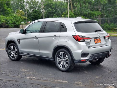 Used 2025 Mitsubishi Outlander Sport SE AWD/4WD image 14