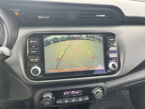 Certified 2022 Nissan Kicks SV w/ Interior Electronics Package image 19