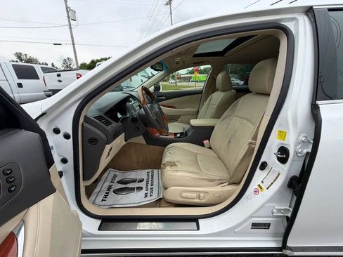 Used 2010 Lexus ES 350 FWD image 4